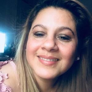 Meet your Posher, Edith